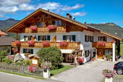 haus-gebirgsblick2011