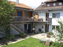 Hof-Ansicht