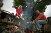 Gemeinsam am Lagerfeuer