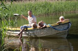 Bootsfahrt_auf_dem_Dobbertiner_See (&copy; LANDURLAUB M-V : Udo Horn )