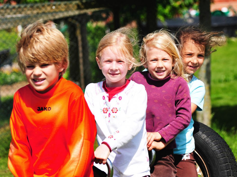 Spielplatz_Wippe_opt
