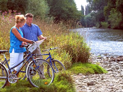 Radfahrer an der Weißen Elster (&copy; LAG Thüringen : Barbara Neumann )