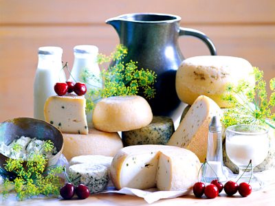 Ziegenmilchprodukte (© LAG Thüringen : Barbara Neumann ) Ziegenmilchprodukte (© LAG Thüringen : Barbara Neumann )