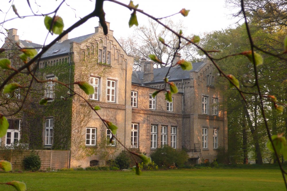 Gutshöfe & Herrenhäuser in SchleswigHolstein