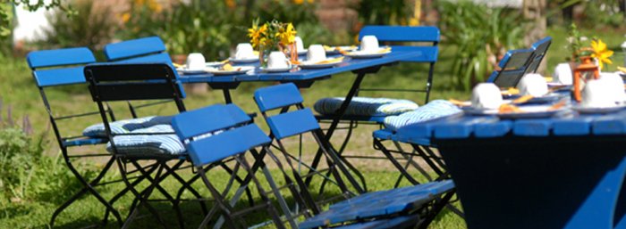 Kaffeerunde im Bauerngarten