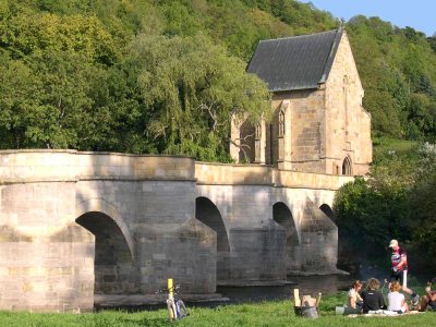 Werrabrücke mit Liboriuskapelle (&copy; Naturpark Eichsfeld-Hainich-Werratal )