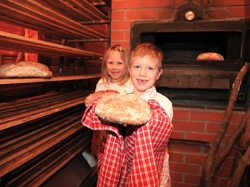 Pension Oberlützenbachshof Kreativer Landurlaub: Brotbacken, Pension Oberl�tzenbachshof