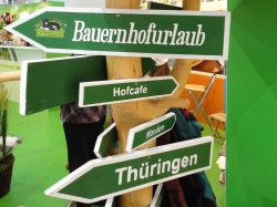 Bauernhofurlaub und Landurlaub Thüringen auf der Grünen Woche in Berlin Bauernhofurlaub und Landurlaub in Th�ringen pr�sentiert sich zum 20. Mal auf der Gr�nen Woche in Berlin