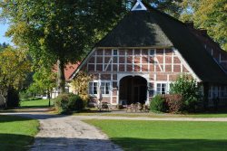 Haupthaus Eingang Wohnung Nr. 4 + 5 