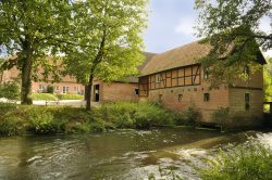 M&uuml;hlenhof von der Wasserseite