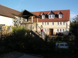 Ferienhof in der Abendsonne