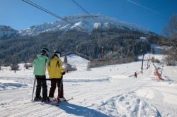 Skizentrum Pfronten Der Familienlift im Skizentrum Pfronten-Steinach bringt hoch hinauf.