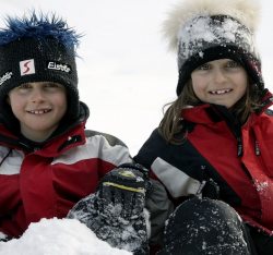 kinderimschnee_ausschnitt_607x569