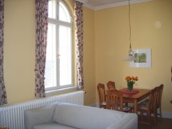 Herrenhaus IV, Wohnraum