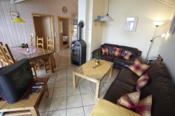Wellnesshaus Seeschwalbe Wohnzimmer