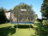 gro&szlig;es Trampolin