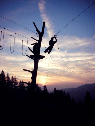 Kletterwald Bärenfalle Sonnenuntergang (© Tiefblick GmbH ) Kletterwald Bärenfalle Sonnenuntergang (© Tiefblick GmbH )
