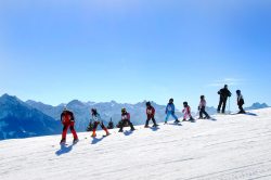 Ski-Zwerge in Ofterschwang