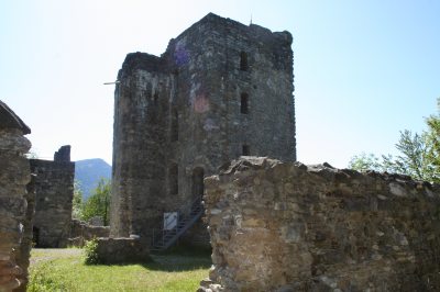 Burgruine Laubenbergstein (© Gästeinformation Immenstadt ) Burgruine Laubenbergstein (© Gästeinformation Immenstadt )