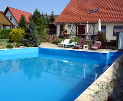 Ferienhaus-Pool