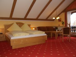 Doppelzimmer Superior (Fam.Zi) Doppelzimmer Superior (Fam.Zi)