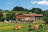 Hausansicht im Sommer