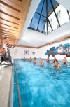 Hallenbad mit Aquacycling
