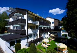 Kurhotel Wiedenmann mit Gartenanlage Kurhotel Wiedenmann mit Gartenanlage