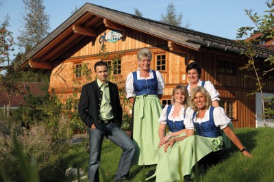 Das Team der Gästeinformation Ofterschwang