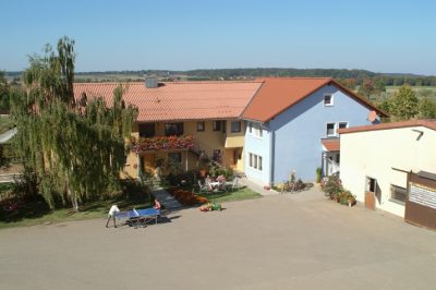 großzügige Hofanlage großzügige Hofanlage