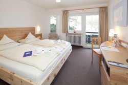 Komfortables Doppelzimmer Komfortables Doppelzimmer