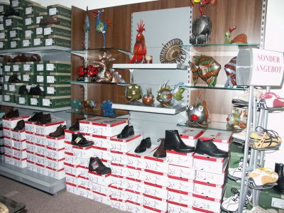 Schuhe und Geschenke