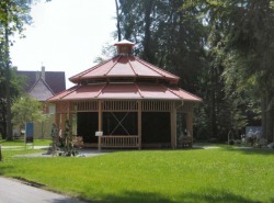 Gradieranlage 2008 Seit 2008 hat Bad Wörishofen die neue Gradieranlage. Das Inhalieren ist eine Wohltat für die Lungen