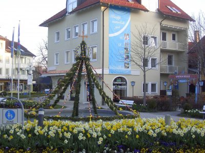 bu_osterbrunnenluitpold-leusser-platz1