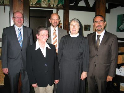 Frau Ursula Röder
