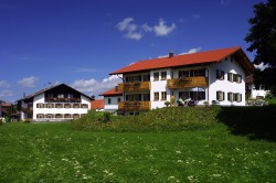 Bauernhof und Landhaus Beim
Gorar Nesselwang Bauernhof und Landhaus Beim Gorar Nesselwang
