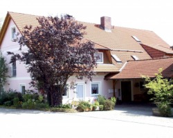 Ferienhof Dippold Ködnitz - nähe
Kulmbach Ferienhof Dippold Ködnitz - nähe Kulmbach