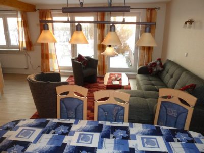 Wohnzimmer FeWo Waldblick Wohnzimmer FeWo Waldblick