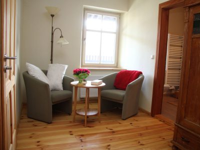 Gästezimmer 1 - Sitzecke Gästezimmer 1 - Sitzecke