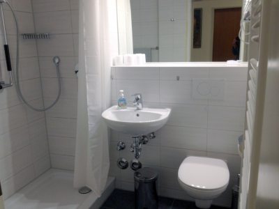 Dusche/WC Dusche/WC