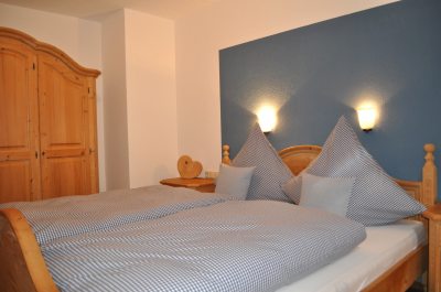 Schlafzimmer Fewo Schlafzimmer Fewo