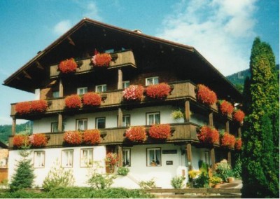Hausansicht Sommer Hausansicht Sommer