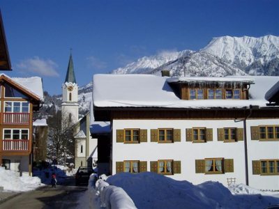 Hausansicht im Winter Hausansicht im Winter